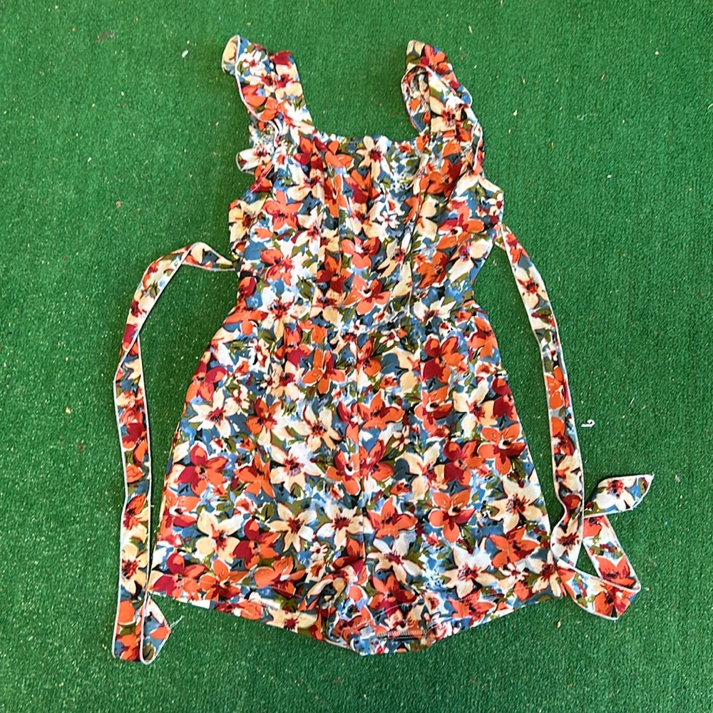 SHEIN size small US 4 Floral Romper!